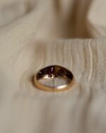Zadie 1971 Vintage 9ct Gold Garnet Trilogy Ring - Image 5